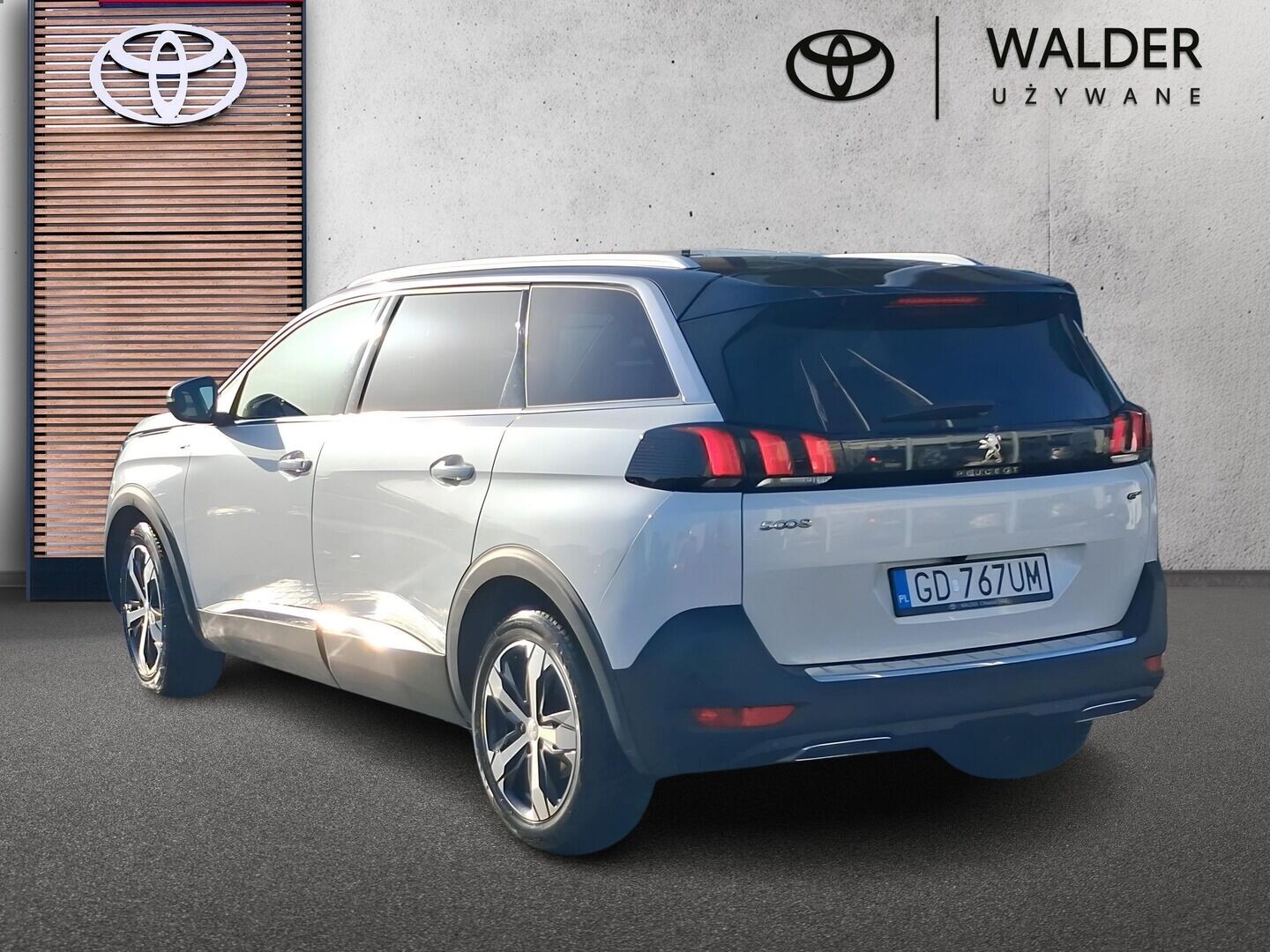 Peugeot 5008