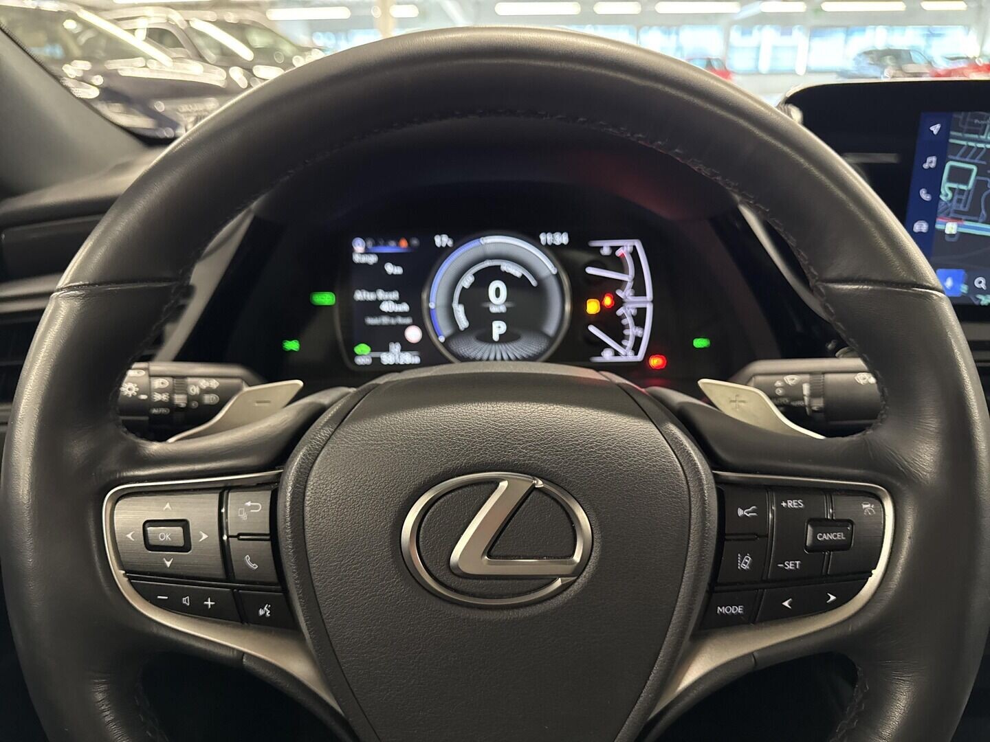 Lexus ES