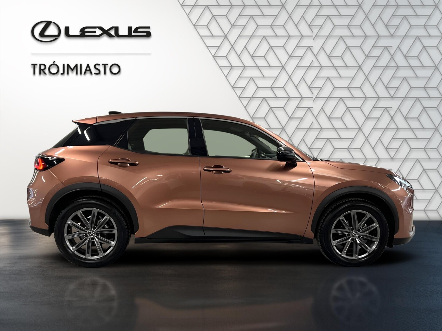 Lexus LBX