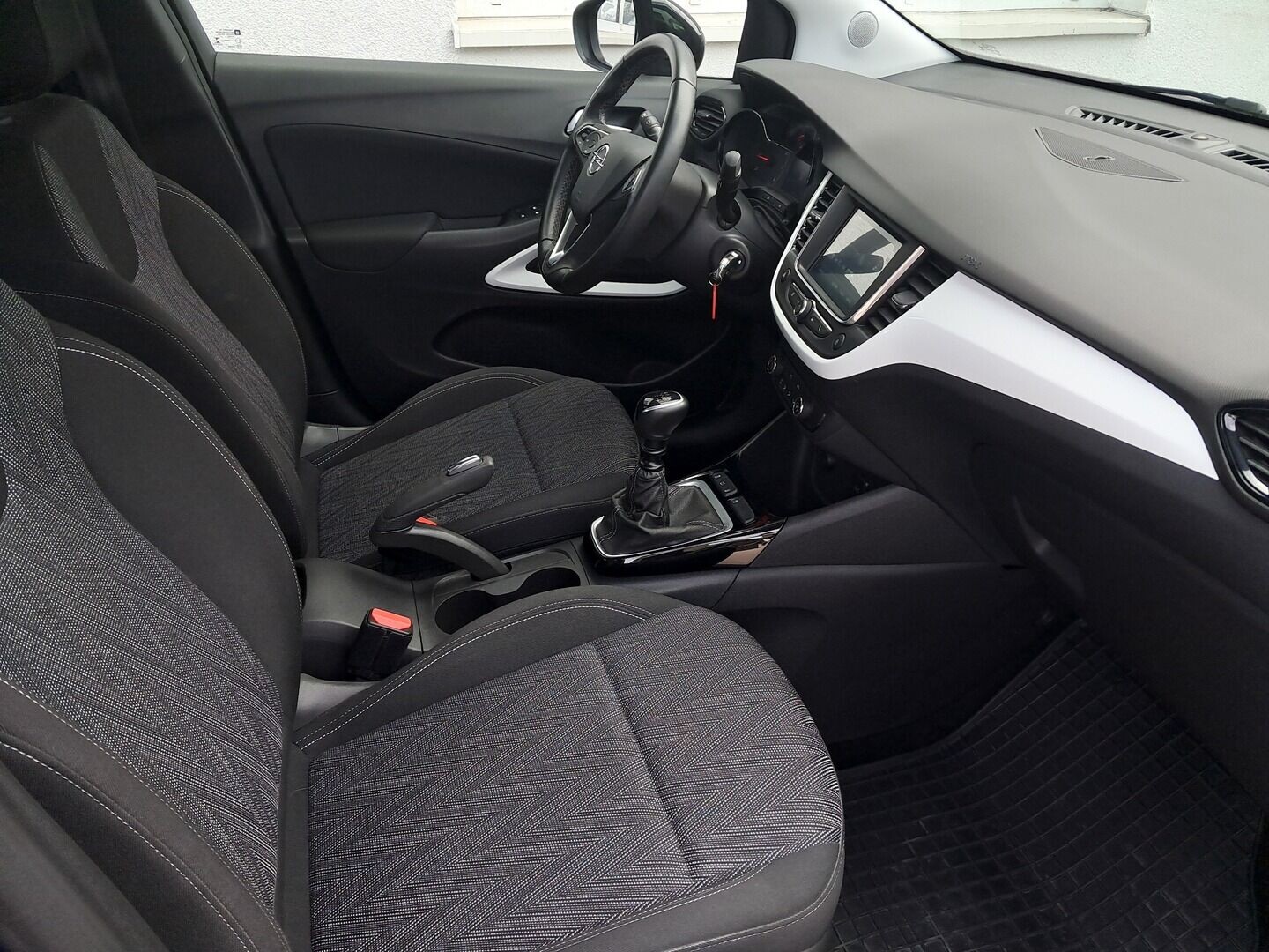 Opel Crossland X