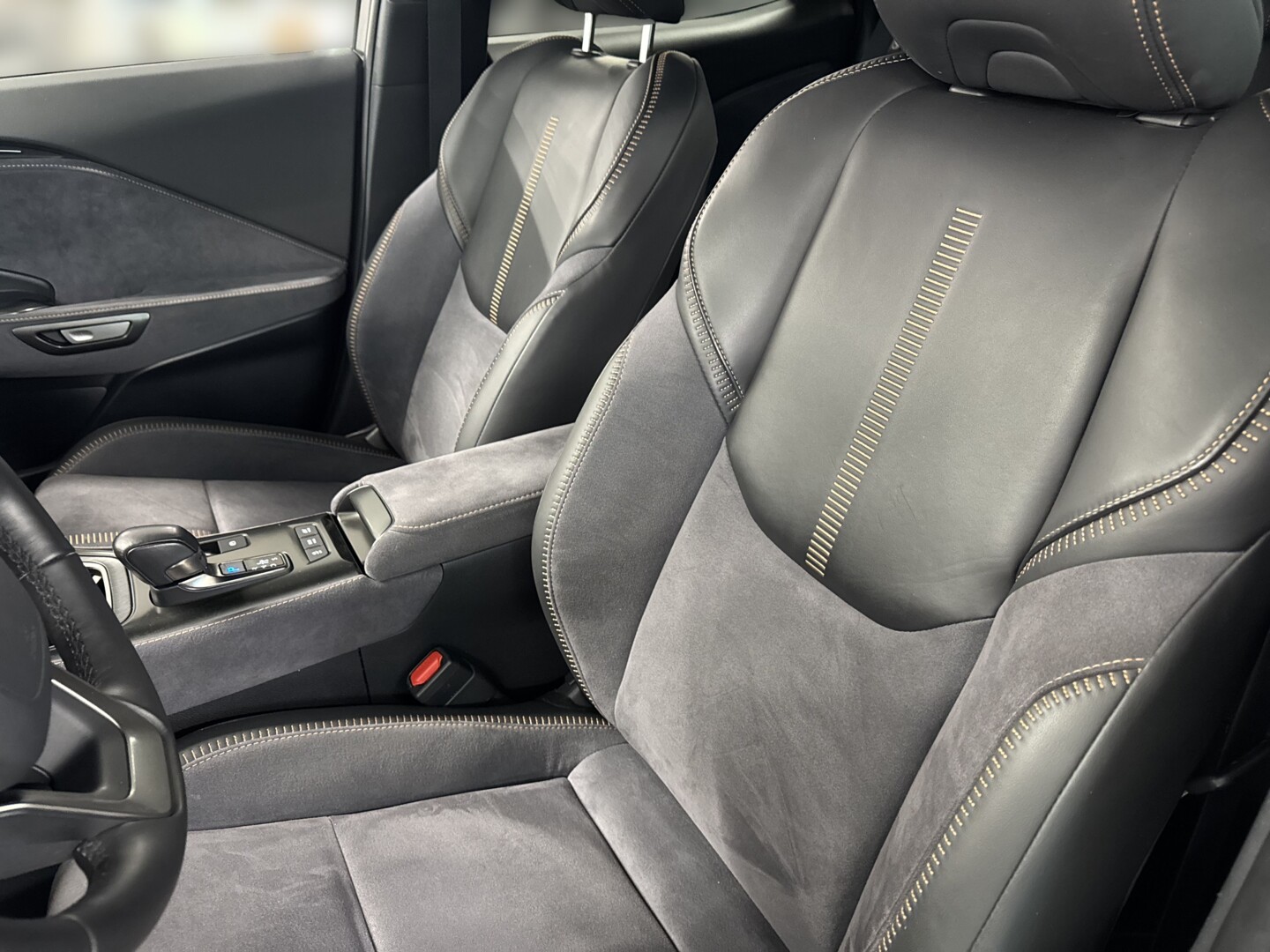 Lexus LBX