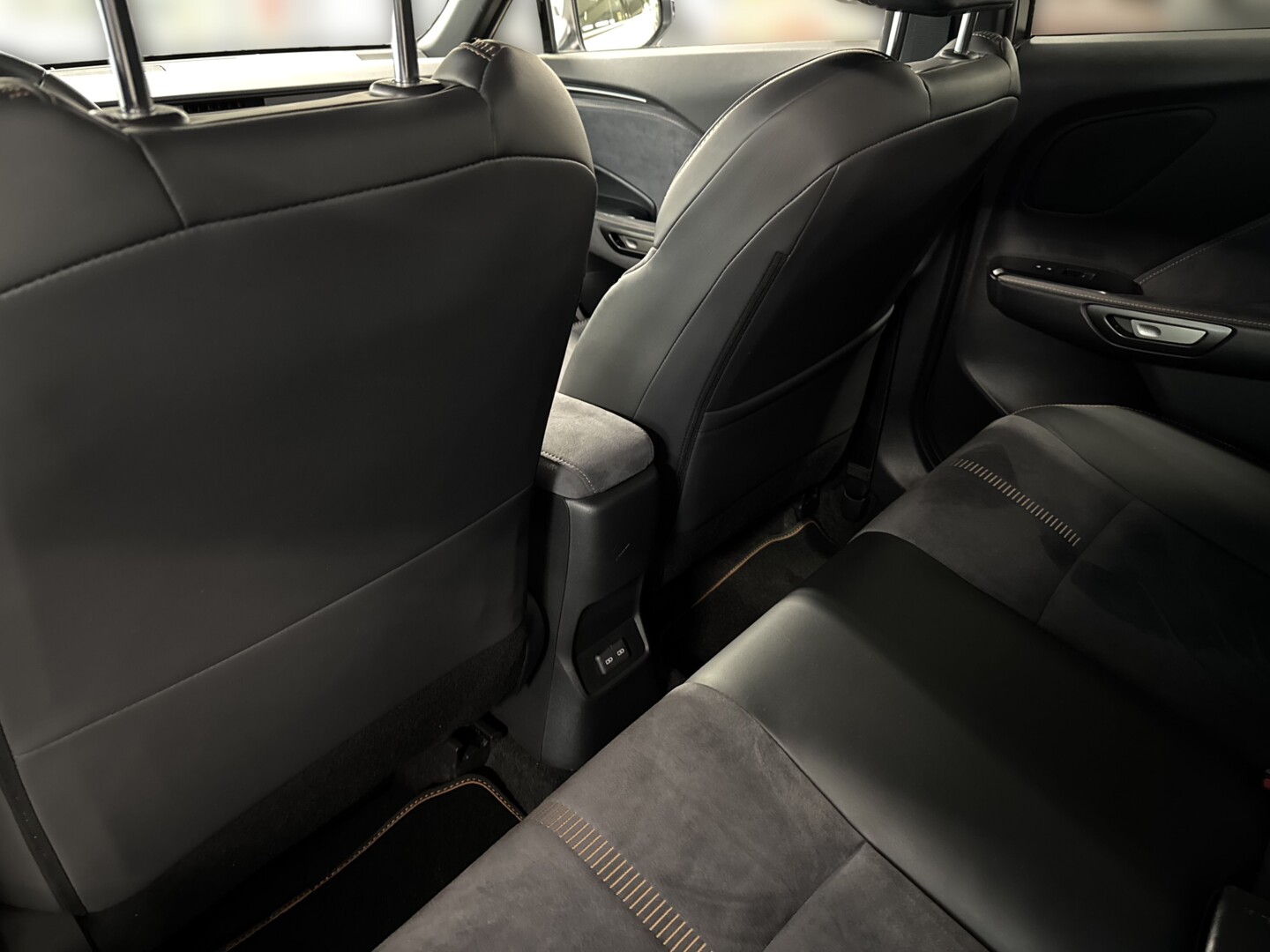 Lexus LBX