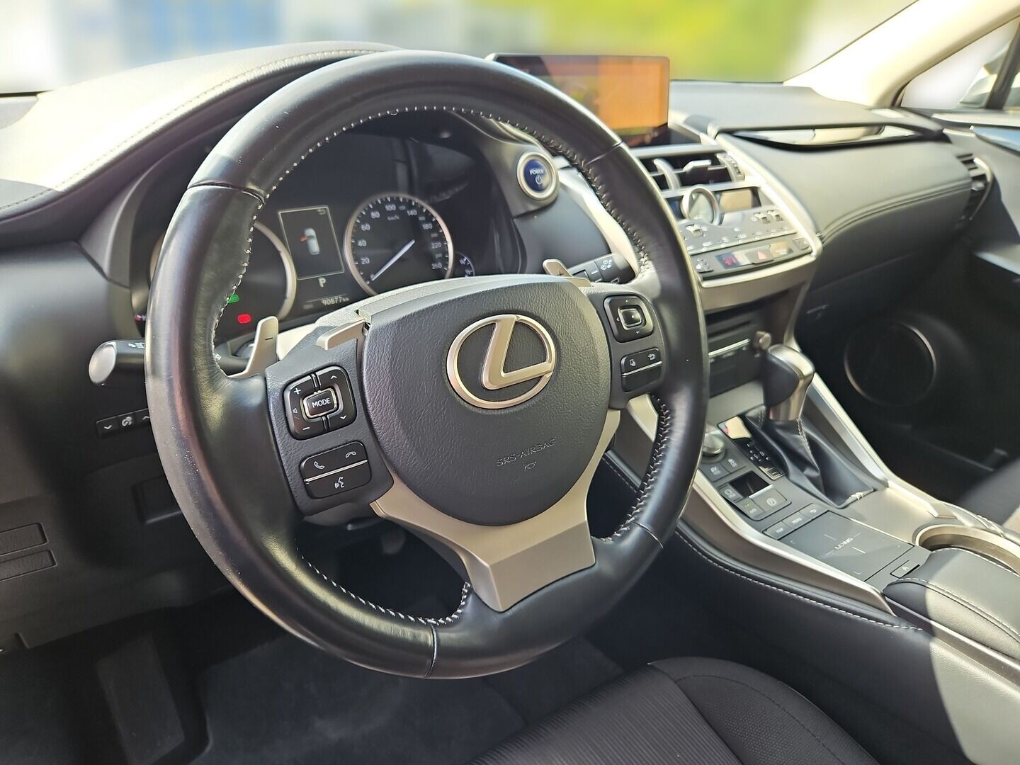 Lexus NX