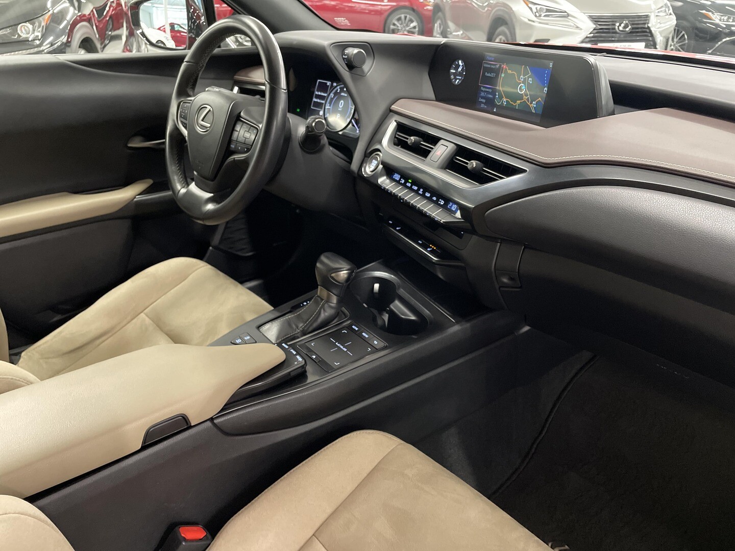 Lexus UX