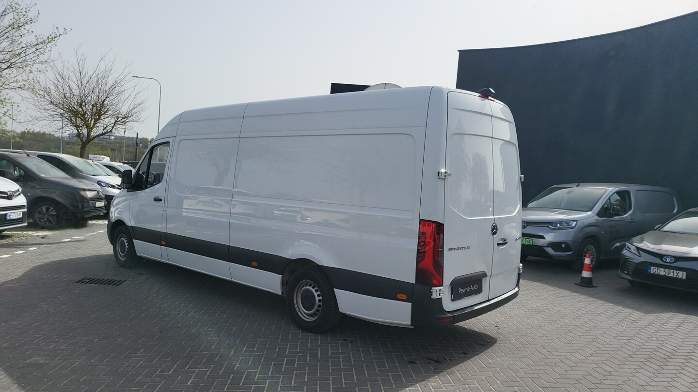 Mercedes-Benz Sprinter