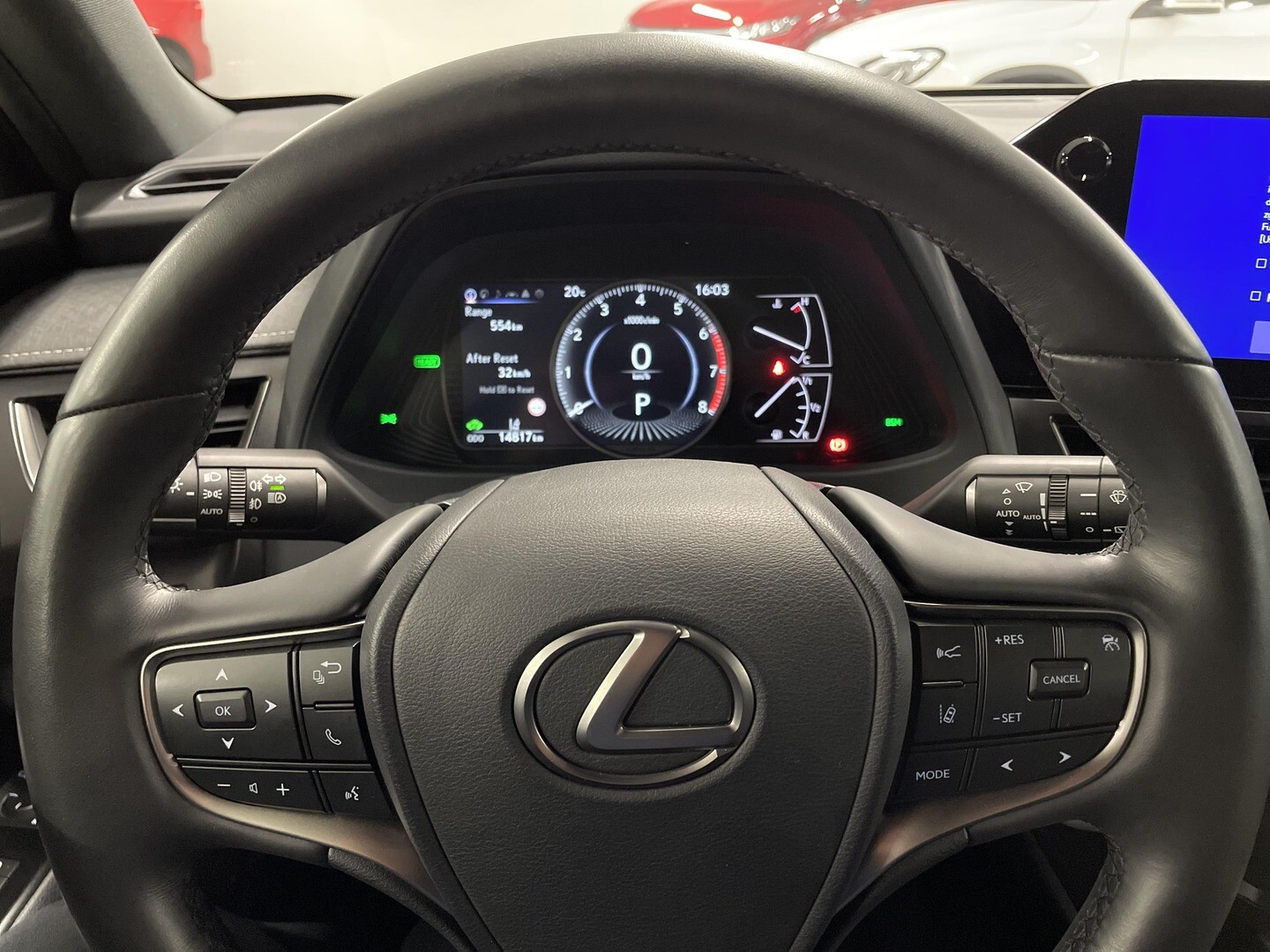 Lexus UX